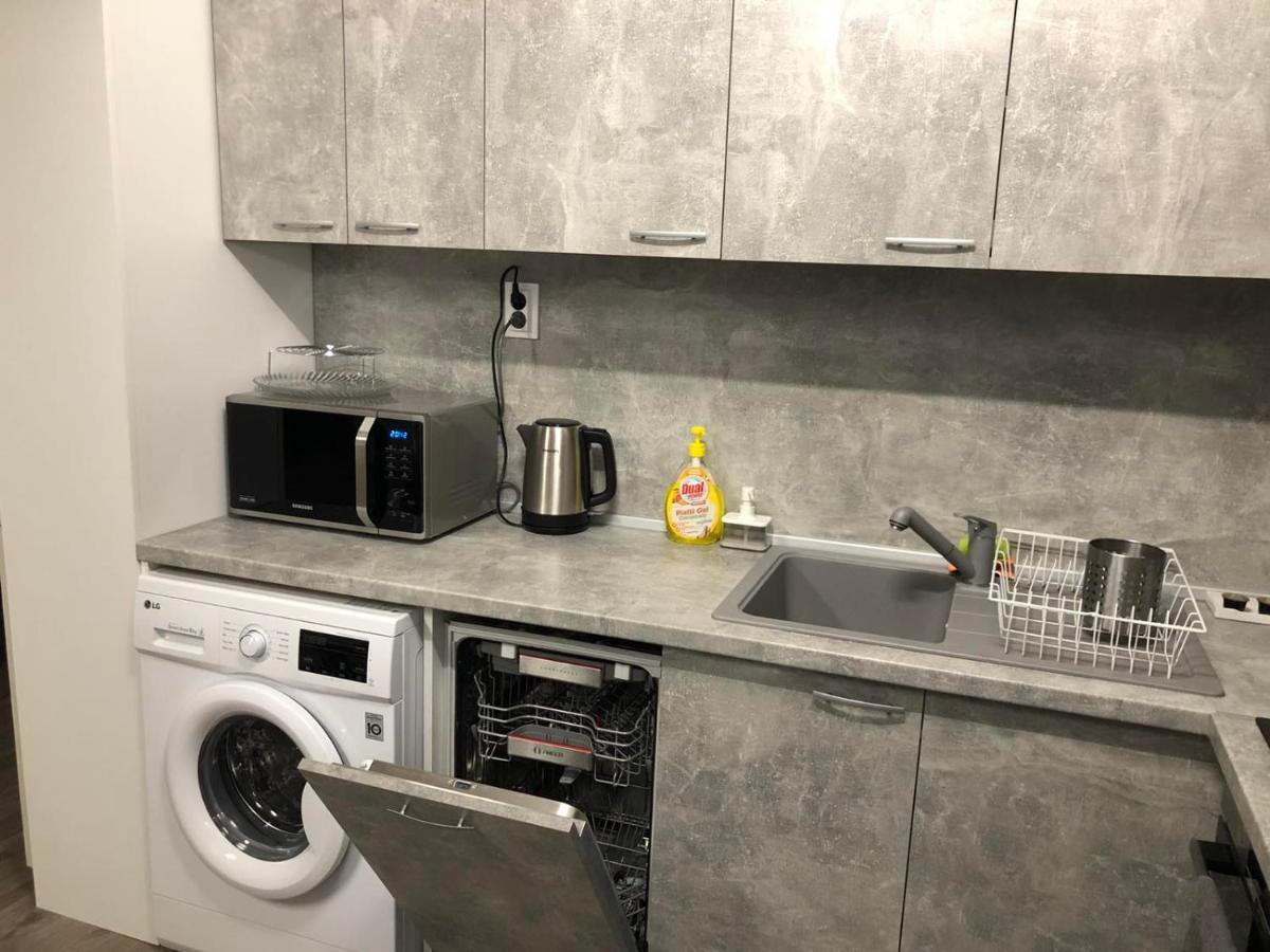 Luxure Apart Alex Apartment โซเฟีย ภายนอก รูปภาพ