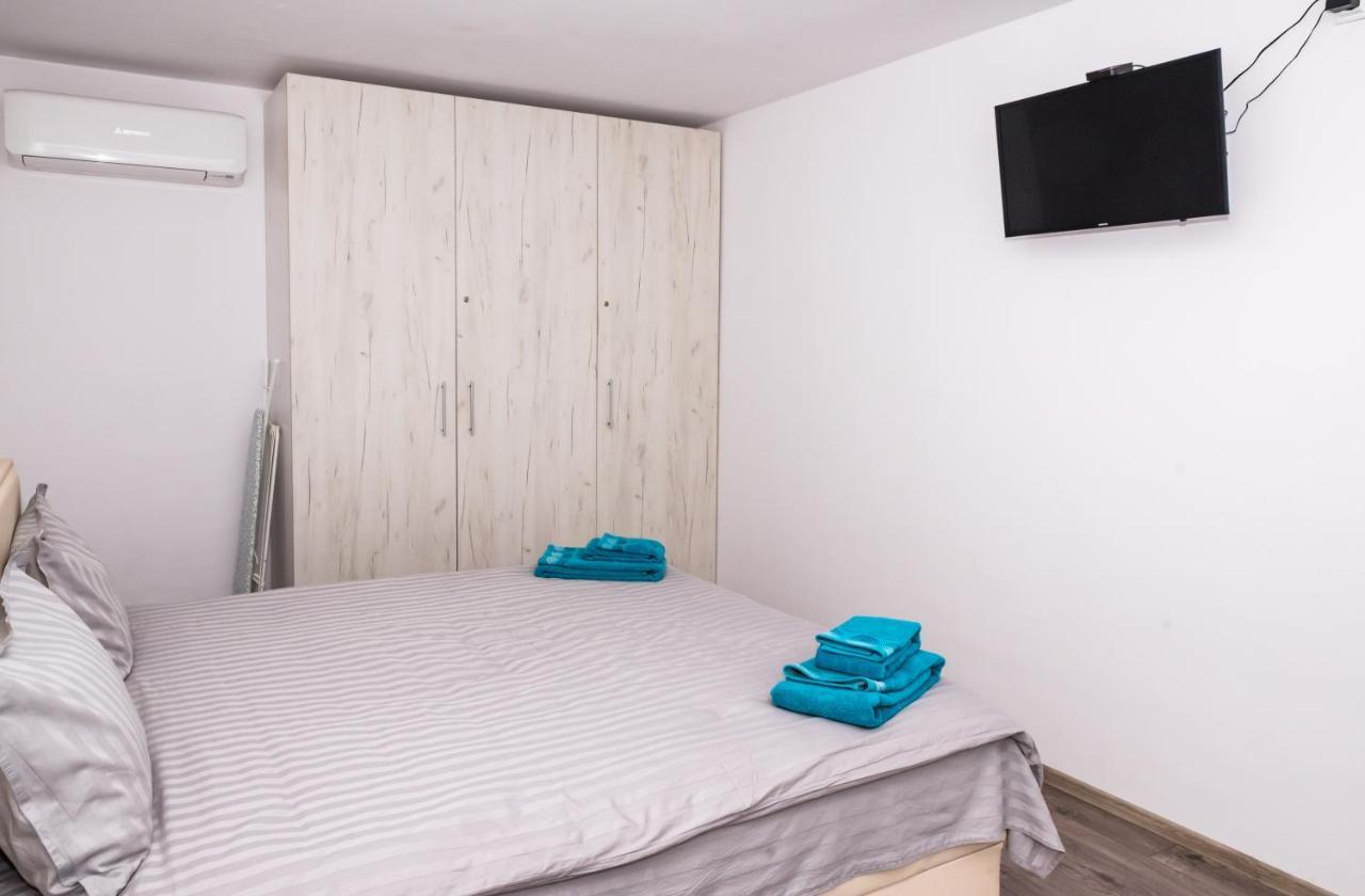 Luxure Apart Alex Apartment โซเฟีย ภายนอก รูปภาพ