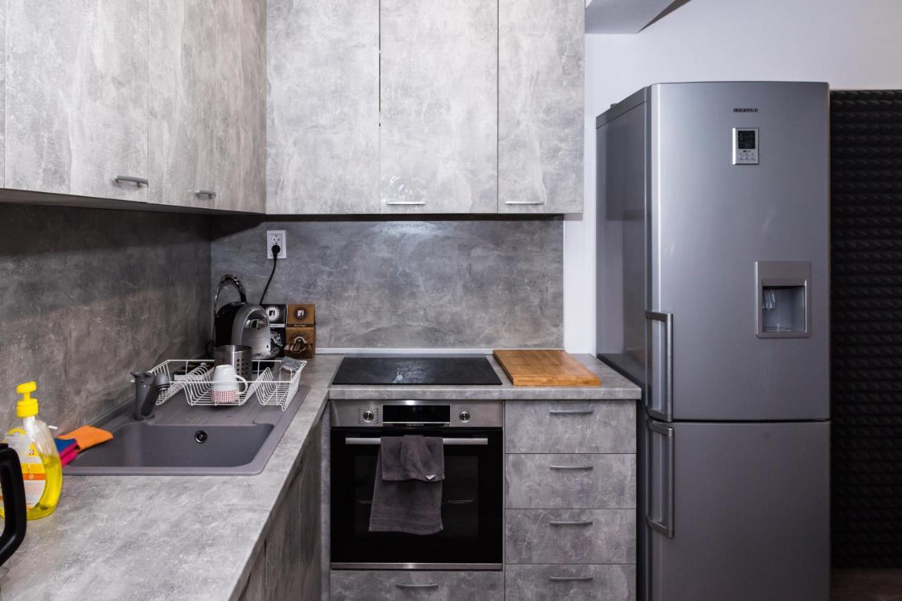 Luxure Apart Alex Apartment โซเฟีย ภายนอก รูปภาพ