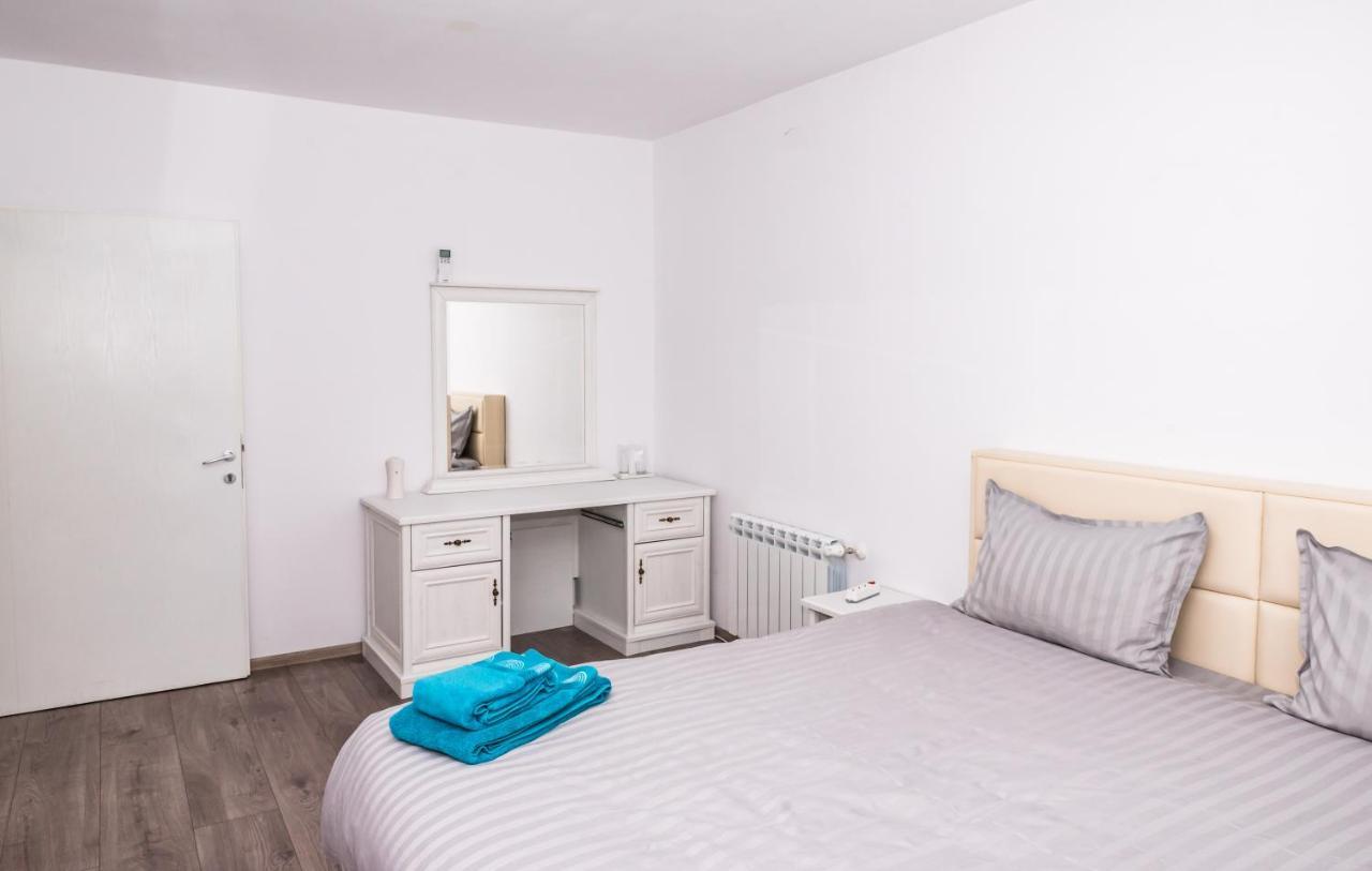 Luxure Apart Alex Apartment โซเฟีย ภายนอก รูปภาพ